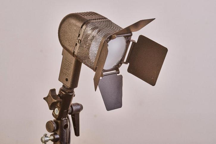 Lampe vidéo compacte, TV, Hi-fi & Vidéo, Photo | Studio photo & Accessoires, Utilisé, Enlèvement