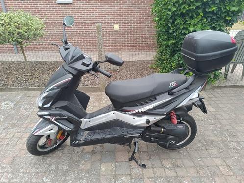 JTC Raptor 25 scooter 50cc - 208km!, Fietsen en Brommers, Scooters | Overige merken, Zo goed als nieuw, Klasse A (25 km/u), Benzine