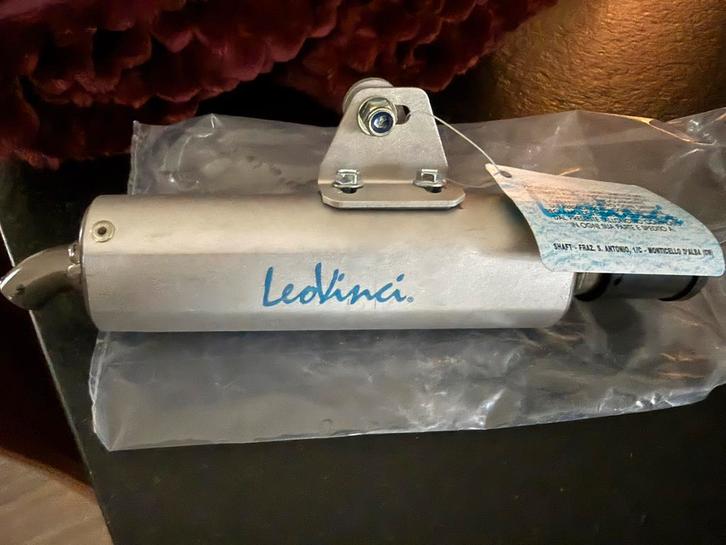 Leo 2 nos demper New old stock, Fietsen en Brommers, Brommeronderdelen | Oldtimers, Ophalen of Verzenden