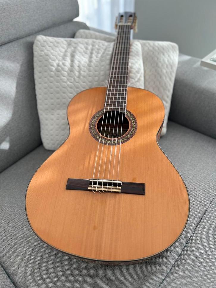 Cuenca 40 gitaar NIEUW, Musique & Instruments, Instruments à corde | Guitares | Acoustiques, Comme neuf, Enlèvement