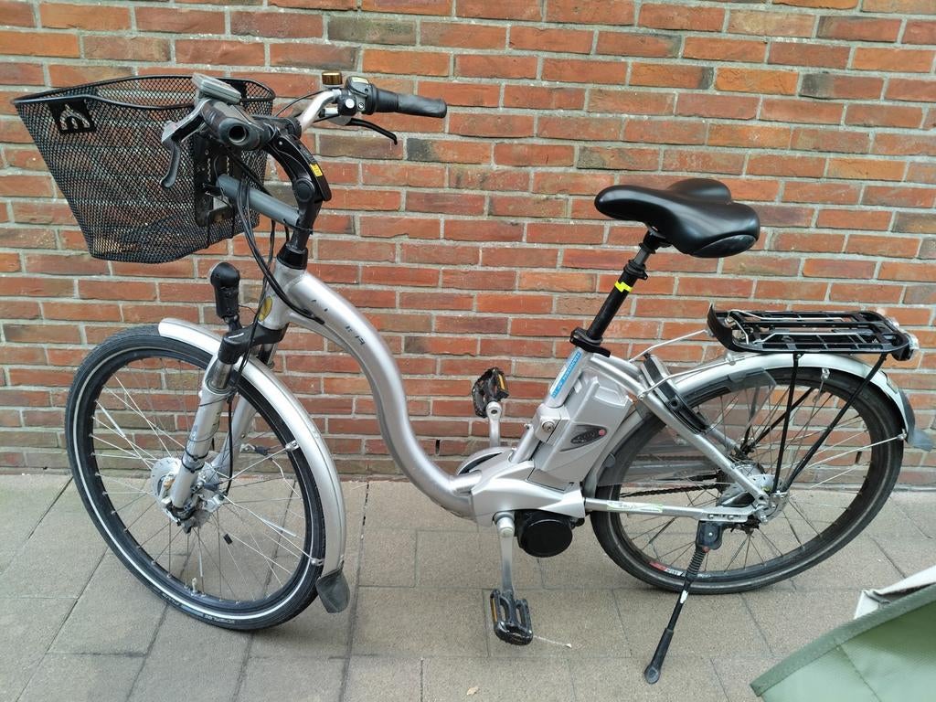 Elektrische fiets met lage instap. Merk flyer., Fietsen en Brommers, Ophalen