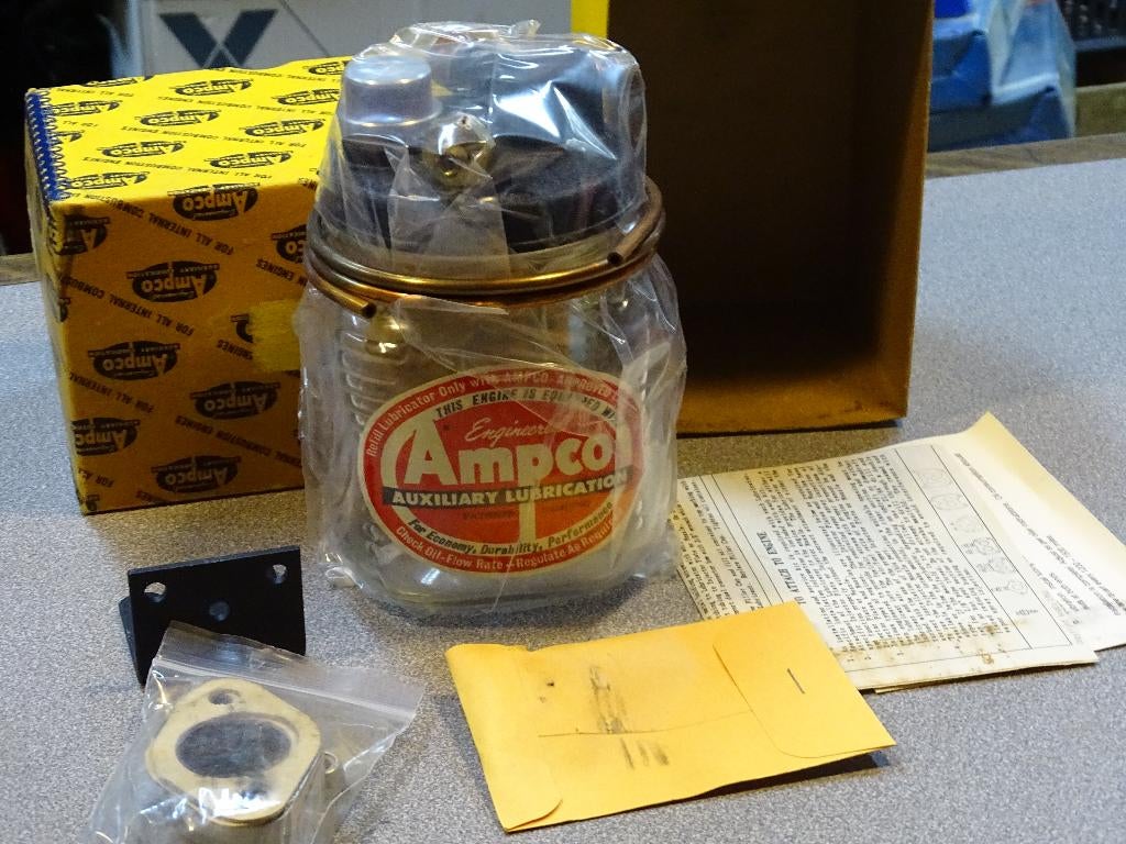 Ruitensproeierreservoir in glas Ampco nieuw, Autos : Pièces & Accessoires, Autres pièces automobiles, Mercedes-Benz, Pièces Oldtimer ou Ancêtre