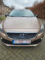 Volvo v40 Cross Country D2 Kinetic, Autos, Euro 5, Boîte manuelle, Autres couleurs, Noir