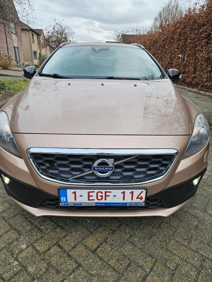 Volvo v40 Cross Country D2 Kinetic, Autos, Volvo, Particulier, V40, ABS, Airbags, Air conditionné, Alarme, Bluetooth, Ordinateur de bord