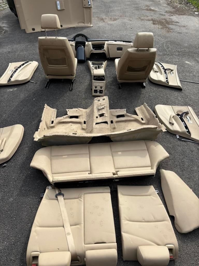 Beige interieur e91, Ophalen