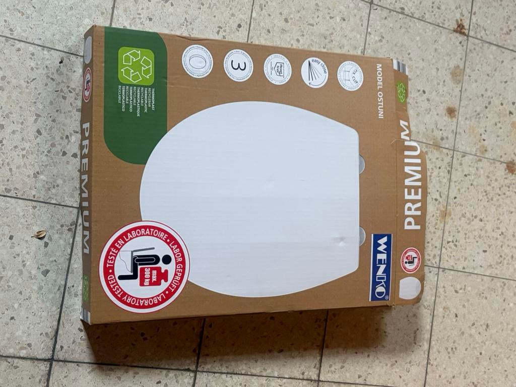 Wc bril model ostuni merk wenko, Maison & Meubles, Maison & Meubles | Autre, Neuf, Enlèvement