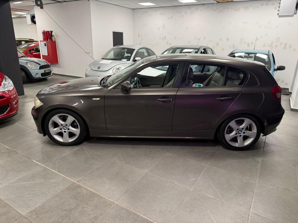 BMW 1 BENZINE 150 PK AUTOMAAT 2008/TOPSTAAT, Auto's, 1 Reeks, Bruin, Bedrijf, Grijs