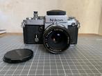 Nikon F2 + Finder DW-1 + Nikkor H.C 50mm f/2, Audio, Tv en Foto, Ophalen, Gebruikt, Nikon