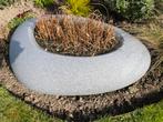 Polyester bloembak in vorm van een grote steen, Ophalen, Kunststof, Zo goed als nieuw, Tuin