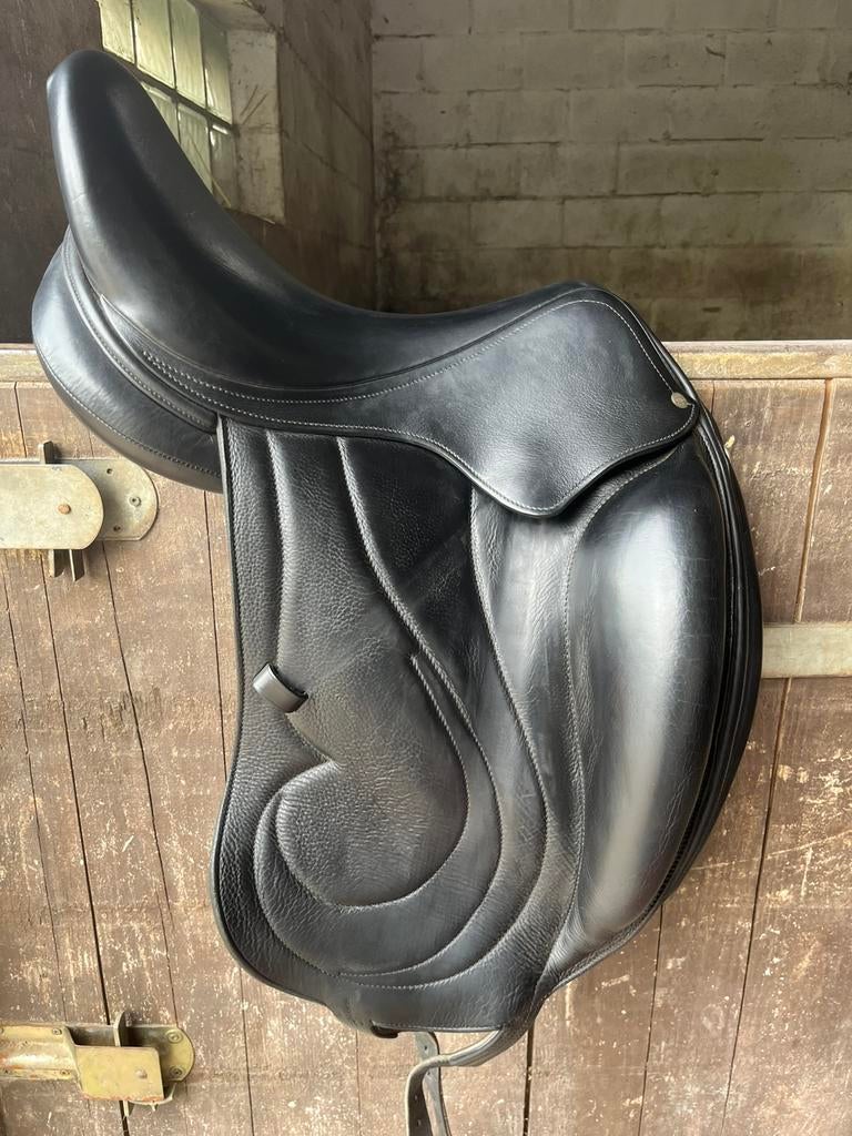 Dressuurzadel/Antarès Concept dressuurzadel., Dieren en Toebehoren, Paarden en Pony's | Zadels, Ophalen of Verzenden, Dressuur