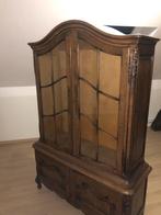 Bibliothecaire Vitrinekast, Ophalen