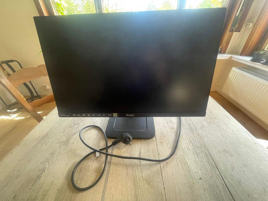 IIYAMA ProLite 24" Touchscreen Monitor (IPS, Full HD), Computers en Software, Monitoren, HD, IPS, HDMI, Ophalen of Verzenden