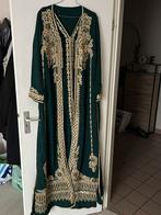 Caftan, Enlèvement, Comme neuf