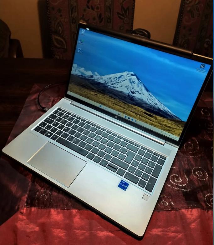 Hp probook i5 windows 11 en office 2024, Computers en Software, Windows Laptops, Zo goed als nieuw, 15 inch, SSD, 3 tot 4 Ghz