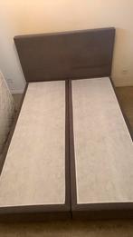 Boxspring kleur grijs en matras 150€, Huis en Inrichting, Ophalen, Zo goed als nieuw, Grijs