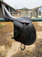 Zadel 17,5 inch, Dieren en Toebehoren, Paarden en Pony's | Zadels, Ophalen of Verzenden, Gebruikt, Recreatie