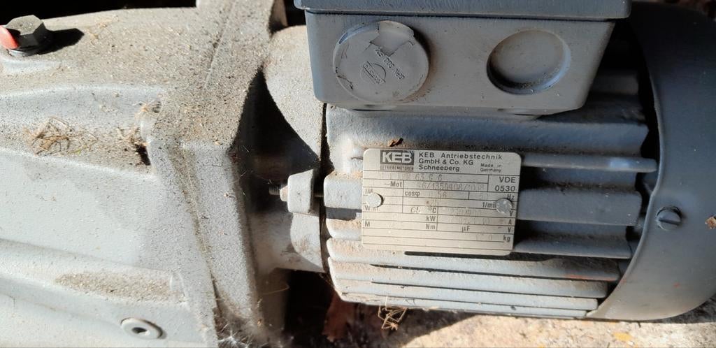 Electr motor, Enlèvement