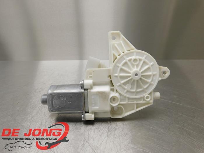Moteur de vitre portière d'un Mercedes E-Klasse, 3 mois de garantie, Utilisé, -, -
