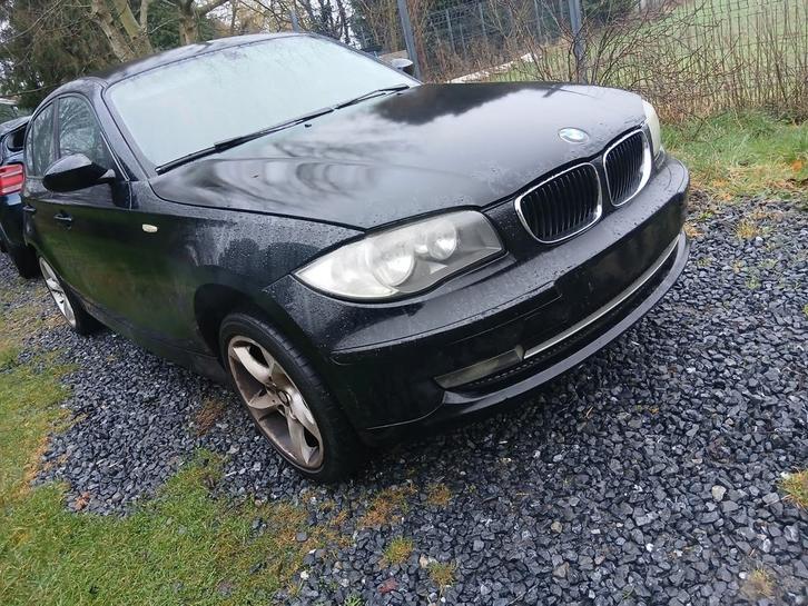 Bmw série 118d e87 en pièces détachées Plusieurs couleurs, Autos : Pièces & Accessoires, Autres pièces automobiles, BMW