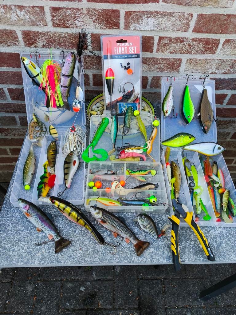 Pluggen, chats en baits, Watersport en Boten, Ophalen