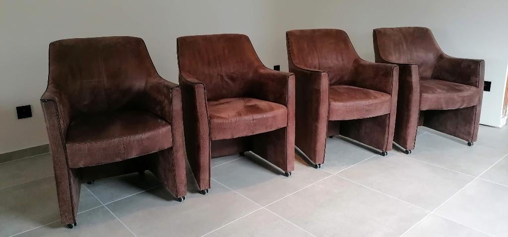 eetkamerstoelen op wielen, Huis en Inrichting, Stoelen, Gebruikt, Vier, Stof, Bruin, Ophalen