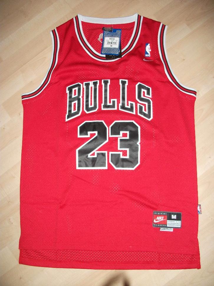 Chicago Bulls Retro Jersey Jordan maat: M, Sport en Fitness, Basketbal, Nieuw, Kleding, Ophalen of Verzenden