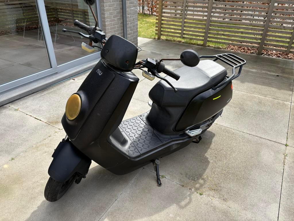 NIU N1S 2018, Vélos & Vélomoteurs, Vélomoteurs & Scooters bridés, Autres marques, Enlèvement, Utilisé, Électrique