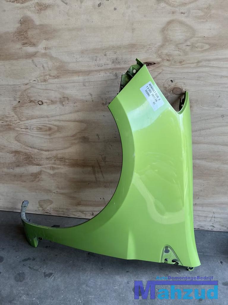RENAULT CLIO 3 Groen TEDNO TEDN0 Links voorscherm 2010-2014, Autos : Pièces & Accessoires, Carrosserie & Tôlerie, Renault, Avant
