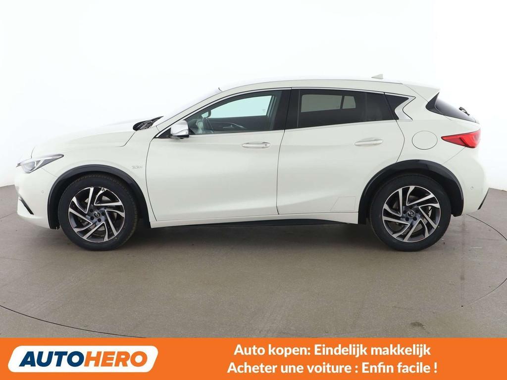 Infiniti Q30 2.2 Diesel Premium Tech AWD (bj 2016), Auto's, Infiniti, Automaat, Gebruikt, Q30, 1622 kg