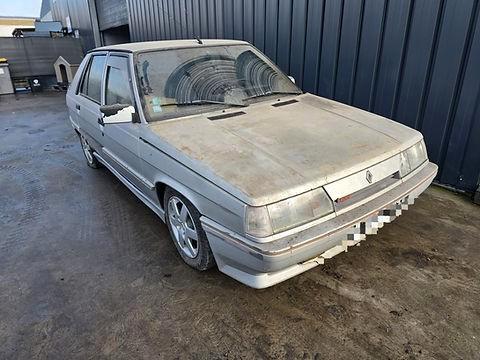 Renault 11 Turbo Phase 2 — Uit de stal — 1986, Auto's, Oldtimers, Bedrijf, Renault, Benzine, Berline, 5 deurs, Handgeschakeld