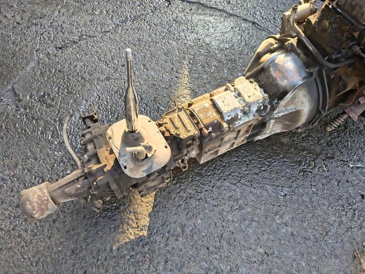 Mitsubishi Pajero 2.5 TD 4x4 versnellingsbak ME580805, Auto-onderdelen, Transmissie en Toebehoren, Mitsubishi, Gebruikt, Ophalen of Verzenden