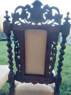 Paar stoelen in zeer oude gotische stijl met tafel, Antiek en Kunst, Ophalen