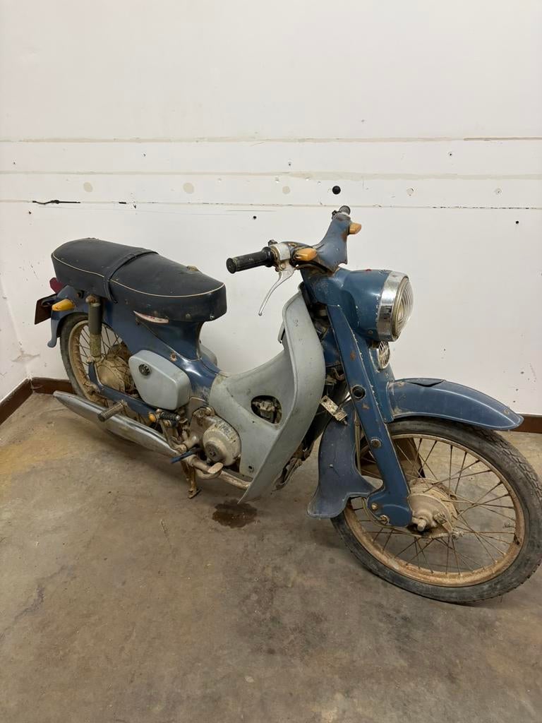 Franse Honda C100 Cub, Fietsen en Brommers, Brommeronderdelen | Oldtimers, Frame, Ophalen