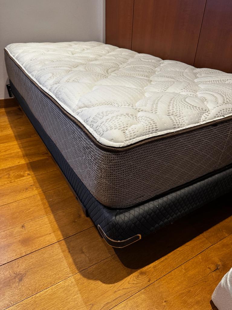 Lits américains, Maison & Meubles, Chambre à coucher | Matelas & Sommiers, Autres dimensions, Matelas, Enlèvement, Autres dimensions