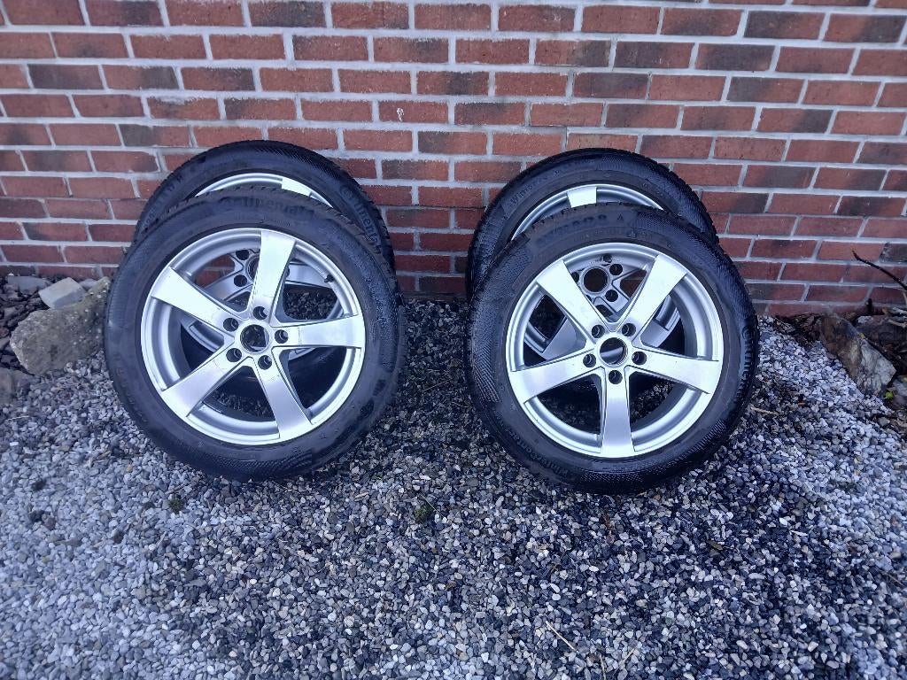 Pneus hivers Continental TS 850, Auto-onderdelen, Banden en Velgen, Banden en Velgen, Winterbanden, 17 inch, 225 mm, Personenwagen