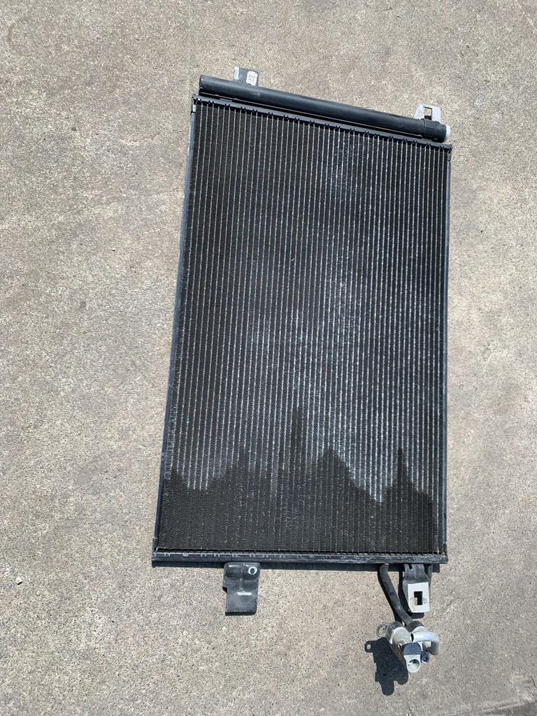 Volkswagen T5 2.0 Aircoradiateur 7E0 820 411 D, Gebruikt, -, Volkswagen, -