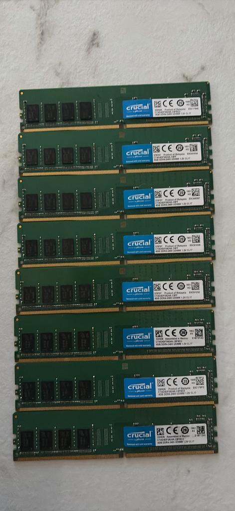 Barrettes mémoire DDR4 Crucial pour PC fixe, Informatique & Logiciels, Mémoire RAM, Comme neuf, DDR4, Enlèvement