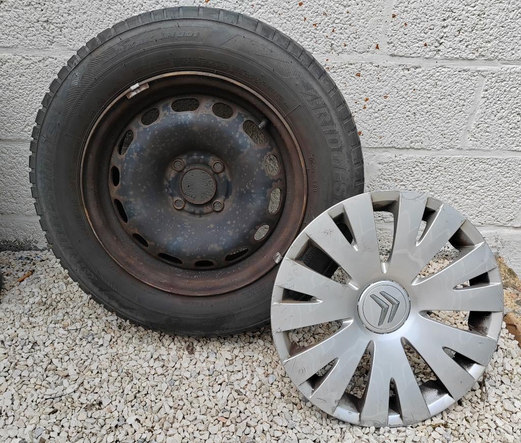 PNEUS HIVER SUR JANTES CITROËN, Enlèvement, Pneus hiver, Pneu(s)