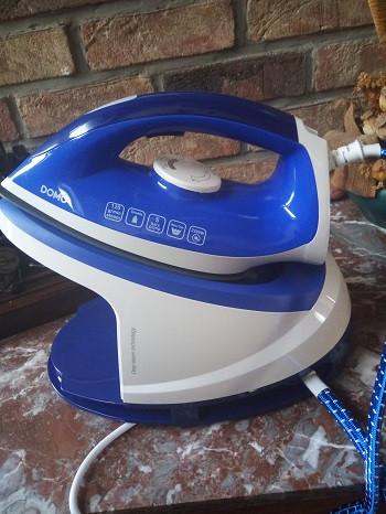 LIRE centrale vapeur 2 utilisations, Elektronische apparatuur, Strijkijzers en Strijkplanken, Ophalen, Zo goed als nieuw, Strijkijzer met snoer