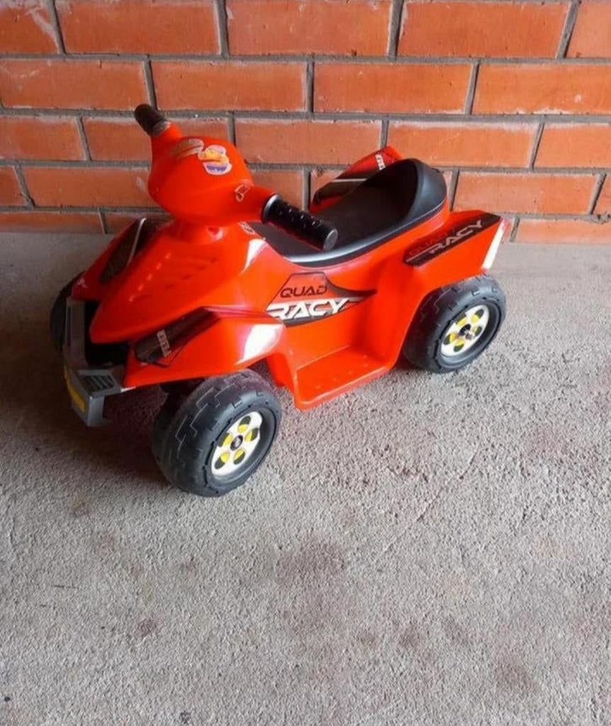 Verschillende speelvoertuigen bekijk zeker al de fotos, Enlèvement