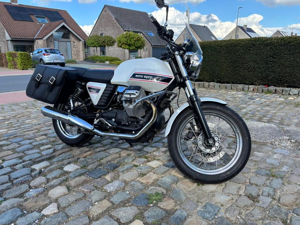 Moto Guzzi V7 Classic 2008, Motoren, Cardan-aandrijving, 2 cilinders, Gebruikt, Particulier
