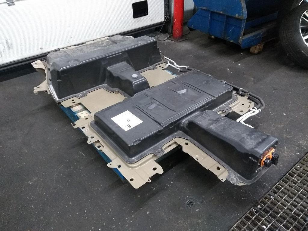 JEEP AVENGER J2 EV / HYBRIDE ACCU / BATTERIJ (HOOG VOLTAGE), Auto-onderdelen, Ophalen of Verzenden, Gebruikt, Stiba lid