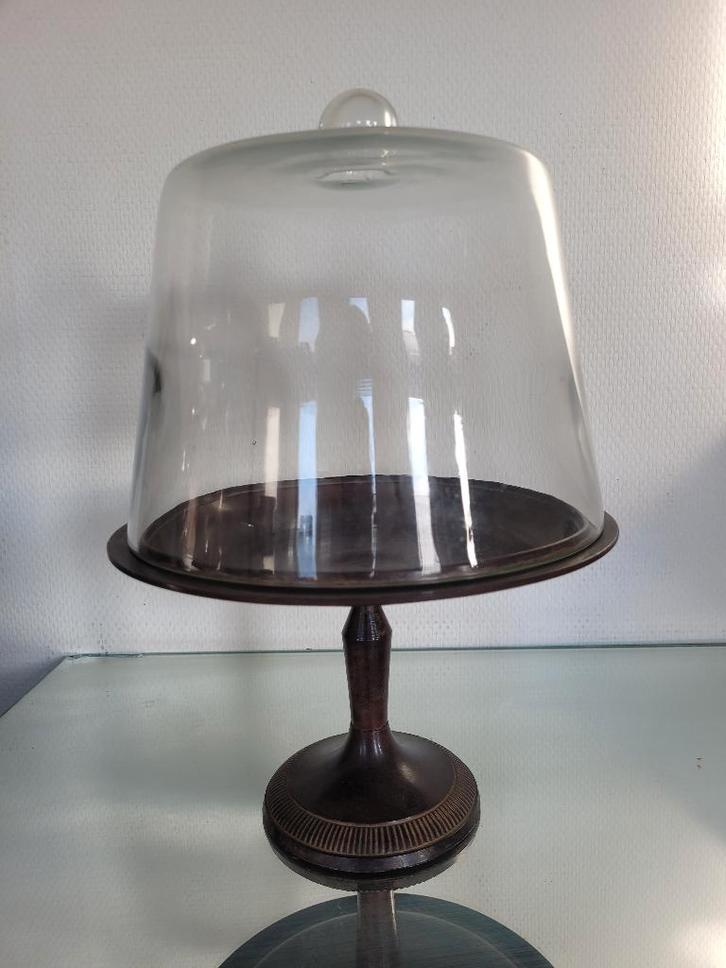 cloche à panettone  verre et pied métal vieille rouille, Maison & Meubles, Cuisine | Vaisselle, Comme neuf, Autres types, Verre