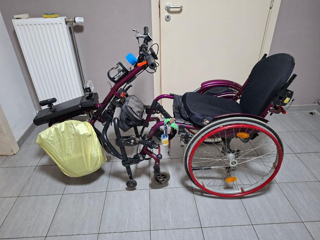 (Handbike) Aankoppelwiel Quickie Attitude Power + Rolstoel, Ophalen, Gebruikt, Elektrische rolstoel