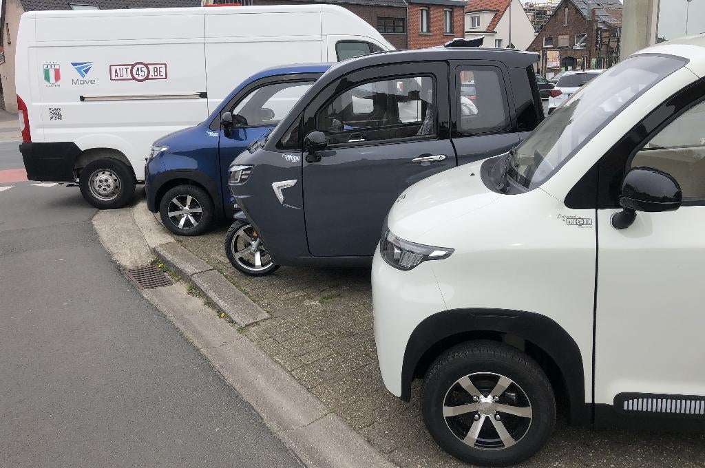 Rijden zonder rijbewijs !!!   25 kmu, Auto's, Overige Auto's, Bedrijf, Te koop, Elektrisch, Automaat, Ophalen