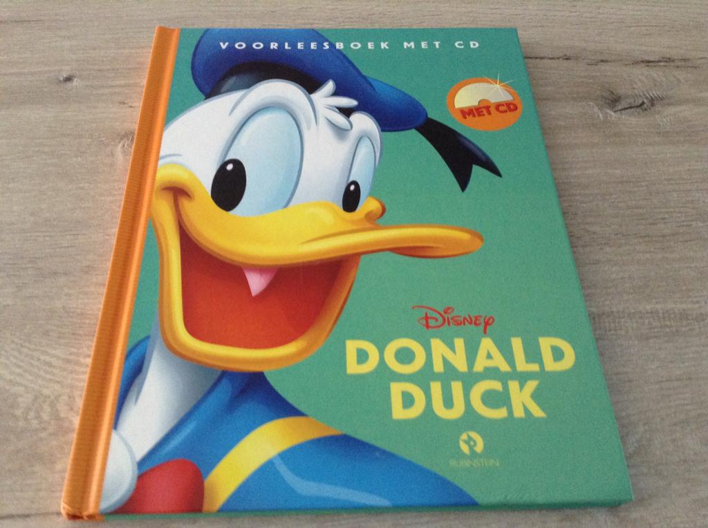 Donald Duck voorleesboek met vertel CD (2017), Jongen of Meisje, Ophalen of Verzenden, Zo goed als nieuw, Voorleesboek
