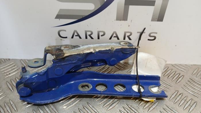 Charnière capot d'un Skoda Octavia, -, 3 mois de garantie, Utilisé, Skoda