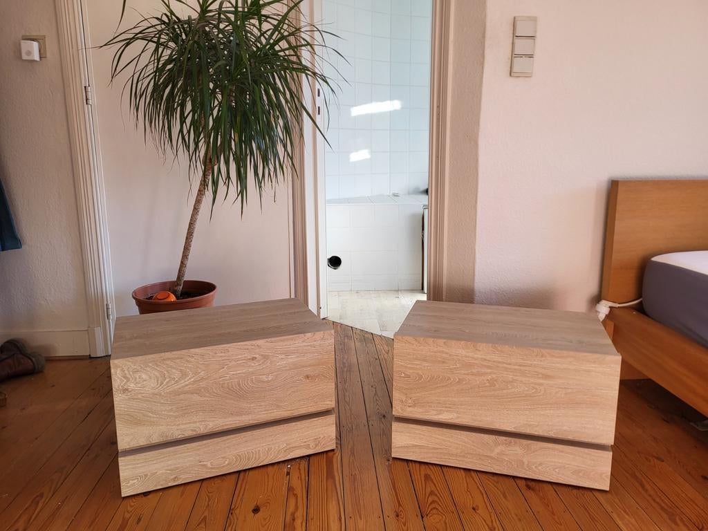 Lot de 2 tables de nuits