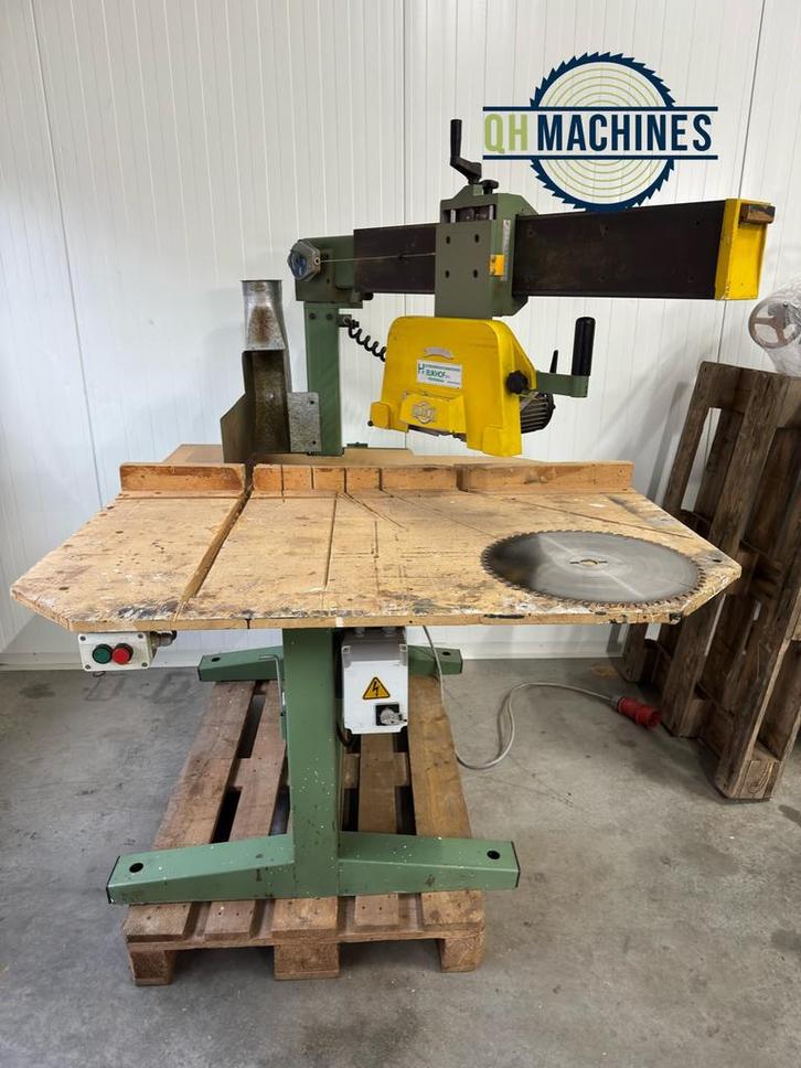 Harwi radiaalzaag 4PK geremde motor, Zakelijke goederen, Machines en Bouw | Houtbewerking, Ophalen of Verzenden