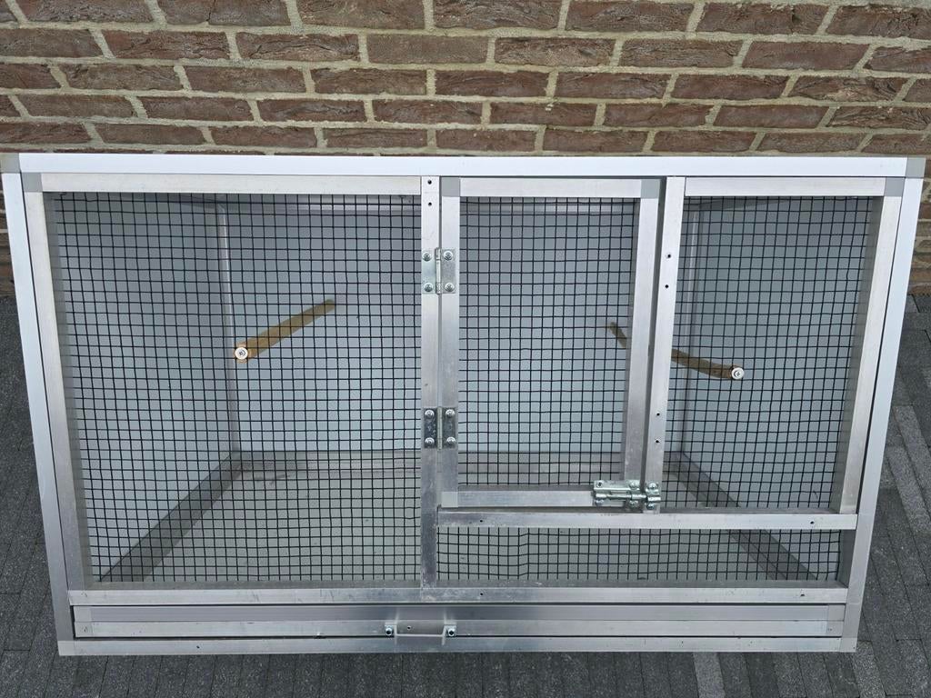 Cage à oiseaux en aluminium et trespa, Animaux & Accessoires, Enlèvement